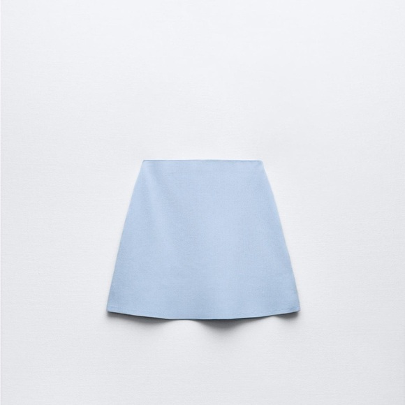 BASIC KNIT MINI SKIRT
S LIGHT BLUE
REF. 2142/059 - Picture 3 of 3